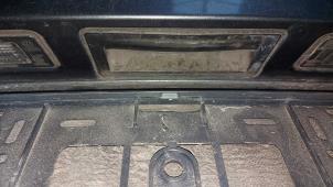 Gebruikte Schakelaar achterklep Seat Alhambra (7N) 2.0 TDI 16V Prijs op aanvraag aangeboden door N Kossen Autorecycling BV