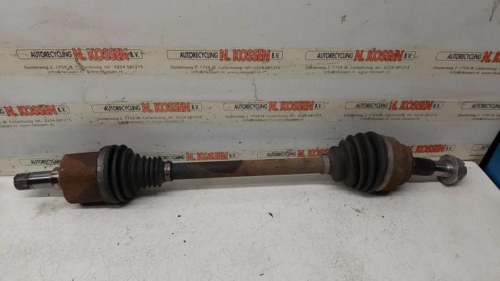 Aandrijfas links-voor van een Peugeot Boxer (U9) 2.2 Blue HDi 140 2020