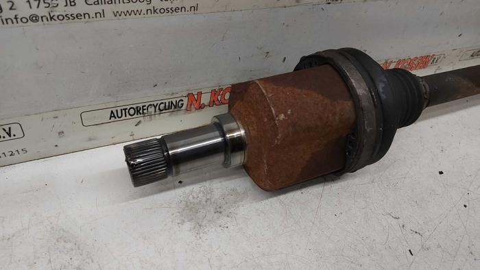 Aandrijfas links-voor van een Peugeot Boxer (U9) 2.2 Blue HDi 140 2020