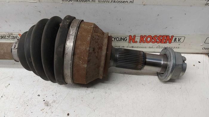 Aandrijfas links-voor van een Peugeot Boxer (U9) 2.2 Blue HDi 140 2020