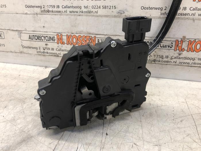 Deurslot Mechaniek 2Deurs rechts van een Peugeot Boxer (U9) 2.2 Blue HDi 140 2020