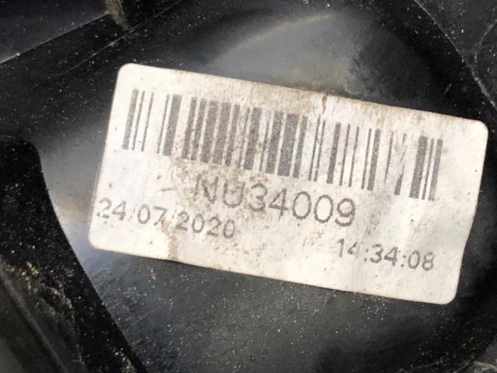 Portiergreep 2Deurs rechts van een Peugeot Boxer (U9) 2.2 Blue HDi 140 2020