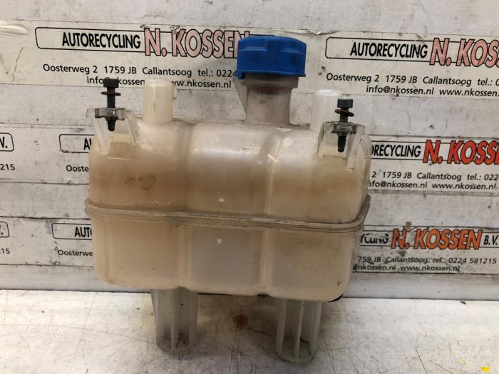 Expansievat van een Peugeot Boxer (U9) 2.2 Blue HDi 140 2020