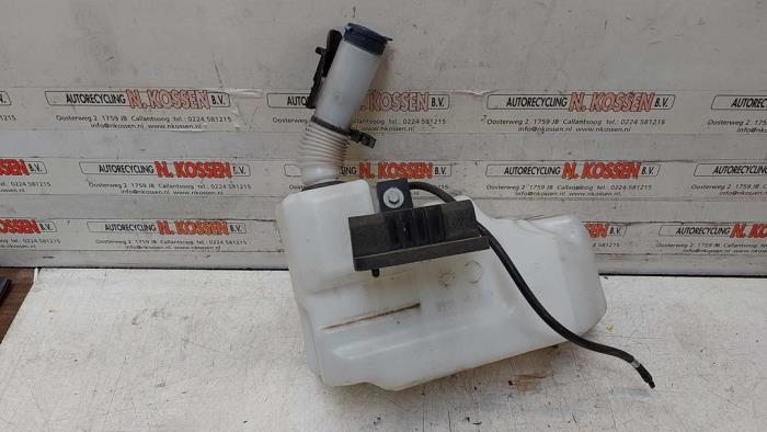 Ruitensproeiertank voor van een Peugeot Boxer (U9) 2.2 Blue HDi 140 2020