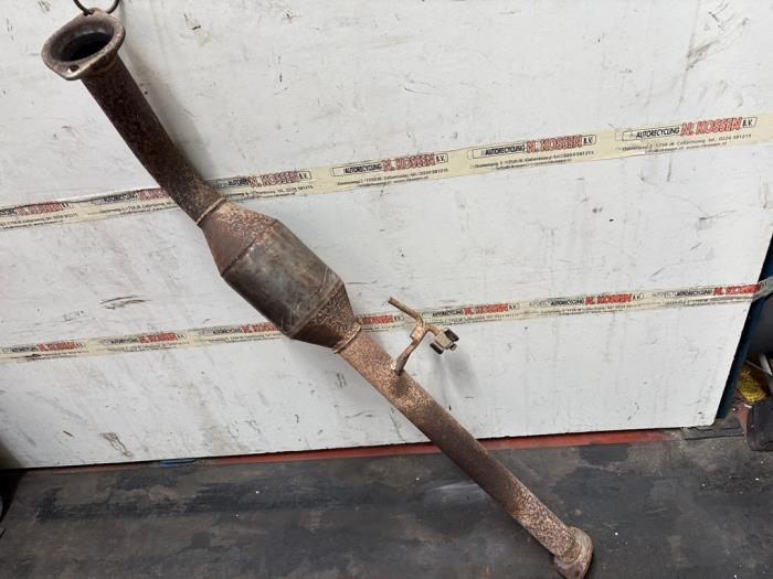 Gebruikte Katalysator Toyota Hilux Prijs op aanvraag aangeboden door N Kossen Autorecycling BV