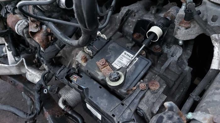 Versnellingsbak van een Volvo XC60 I (DZ) 2.0 T5 16V 2014
