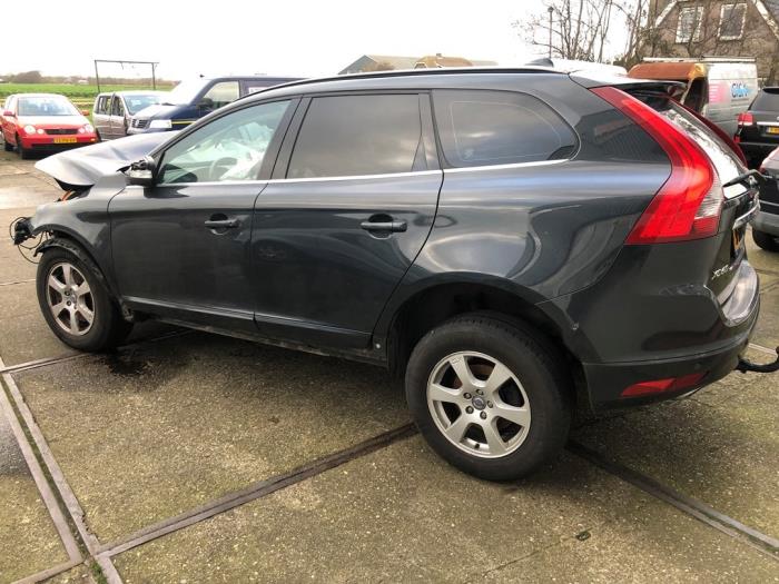 Versnellingsbak van een Volvo XC60 I (DZ) 2.0 T5 16V 2014