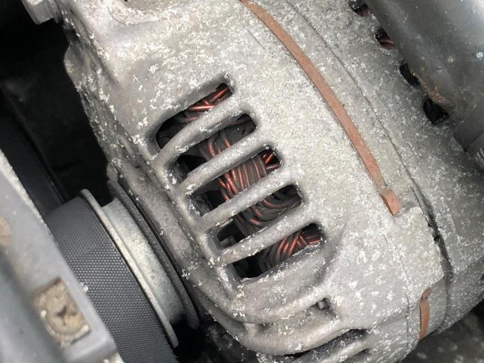 Gebruikte Dynamo Audi A4 Prijs op aanvraag aangeboden door N Kossen Autorecycling BV