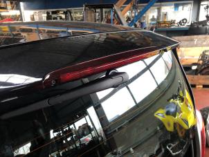 Gebruikte Extra Remlicht midden Smart Fortwo Coupé (453.3) Electric Drive Prijs op aanvraag aangeboden door N Kossen Autorecycling BV