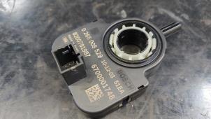 Gebruikte Stuurhoek sensor Renault Twingo II (CN) 1.5 dCi 90 FAP Prijs op aanvraag aangeboden door N Kossen Autorecycling BV