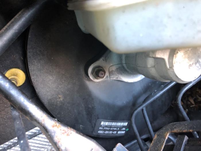 Gebruikte Rembol Ford Fiesta 5 (JD/JH) 1.3 Prijs op aanvraag aangeboden door N Kossen Autorecycling BV