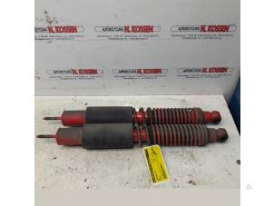 Gebruikte Schokbreker rechts-achter Opel Rekord Prijs op aanvraag aangeboden door N Kossen Autorecycling BV