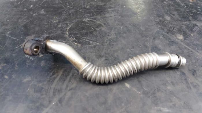 Oliedruk Leiding van een Opel Vivaro 2021