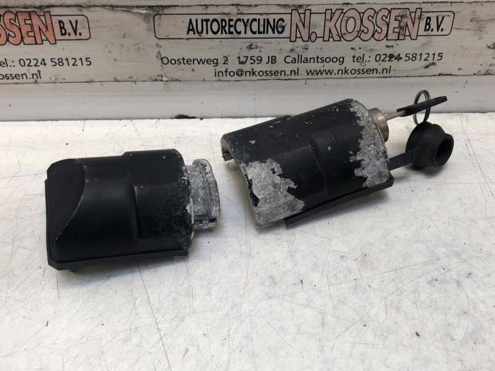 Slot Cilinder achter van een Peugeot Boxer (U9) 2.2 Blue HDi 140 2020