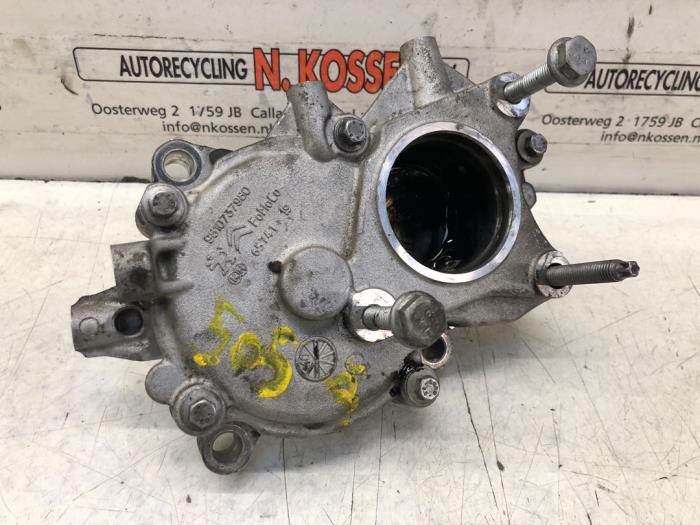 Gebruikte Hogedrukpomp Peugeot Boxer Prijs op aanvraag aangeboden door N Kossen Autorecycling BV