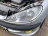 Peugeot 206 CC (2D) 2.0 16V Koplamp links