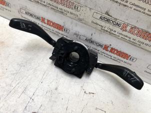 Gebruikte Combischakelaar Stuurkolom Volkswagen Polo Prijs op aanvraag aangeboden door N Kossen Autorecycling BV