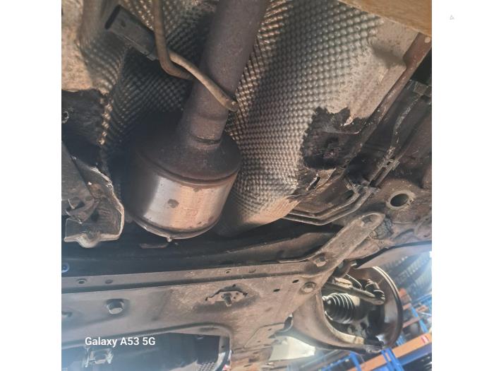 Gebruikte Katalysator Renault Modus/Grand Modus (JP) 1.4 16V Prijs op aanvraag aangeboden door N Kossen Autorecycling BV