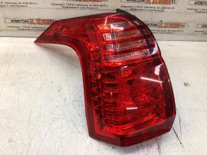 Gebruikte Achterlicht links Peugeot 5008 I (0A/0E) Prijs op aanvraag aangeboden door N Kossen Autorecycling BV