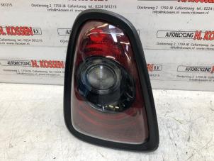 Gebruikte Achterlicht links Mini Mini (R56) 1.6 16V Cooper S Prijs op aanvraag aangeboden door N Kossen Autorecycling BV