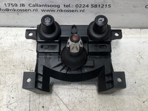 Gebruikte Regelunit Multi Media Mini Mini (R56) 1.6 16V Cooper S Prijs op aanvraag aangeboden door N Kossen Autorecycling BV