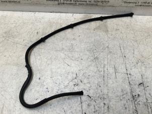 Gebruikte Brandstof retourleiding Mercedes Vito (639.7) 2.2 115 CDI 16V Prijs op aanvraag aangeboden door N Kossen Autorecycling BV