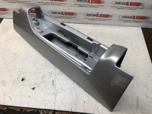 Gebruikte Achterlichtrand links Fiat Talento 2.0 EcoJet BiTurbo 145 Prijs op aanvraag aangeboden door N Kossen Autorecycling BV