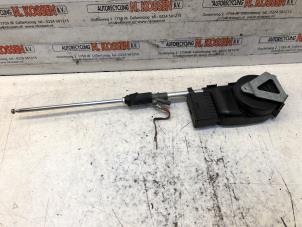 Gebruikte Antenne Renault Megane (EA) 1.6 16V Sport Prijs op aanvraag aangeboden door N Kossen Autorecycling BV