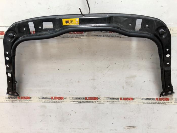 Gebruikte Frontpaneel Mini Mini (R56) 1.6 16V Cooper S Prijs op aanvraag aangeboden door N Kossen Autorecycling BV