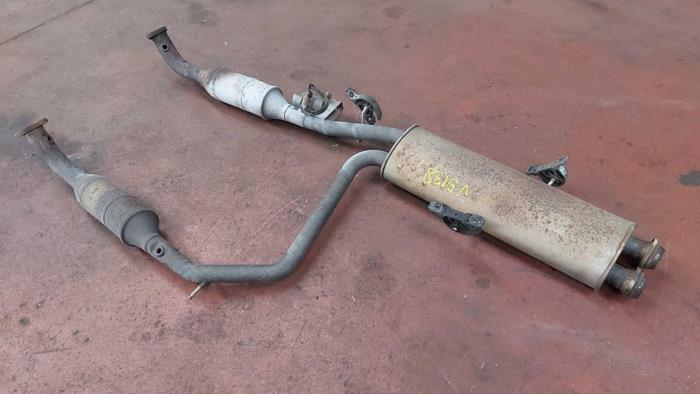 Gebruikte Katalysator BMW X5 (E53) 4.4 V8 32V Prijs op aanvraag aangeboden door N Kossen Autorecycling BV