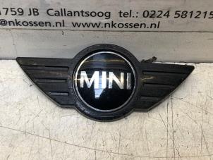 Gebruikte Embleem Mini Mini (R56) 1.6 16V Cooper S Prijs op aanvraag aangeboden door N Kossen Autorecycling BV