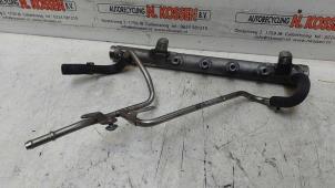 Gebruikte Brandstof retourleiding Volkswagen Caddy Prijs op aanvraag aangeboden door N Kossen Autorecycling BV