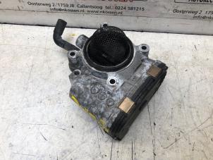 Gebruikte Gasklephuis Mercedes SLK (R170) 2.3 230 K 16V Prijs op aanvraag aangeboden door N Kossen Autorecycling BV