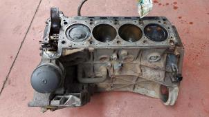 Gebruikte Oliefilter deksel Mercedes SLK (R170) 2.3 230 K 16V Prijs op aanvraag aangeboden door N Kossen Autorecycling BV