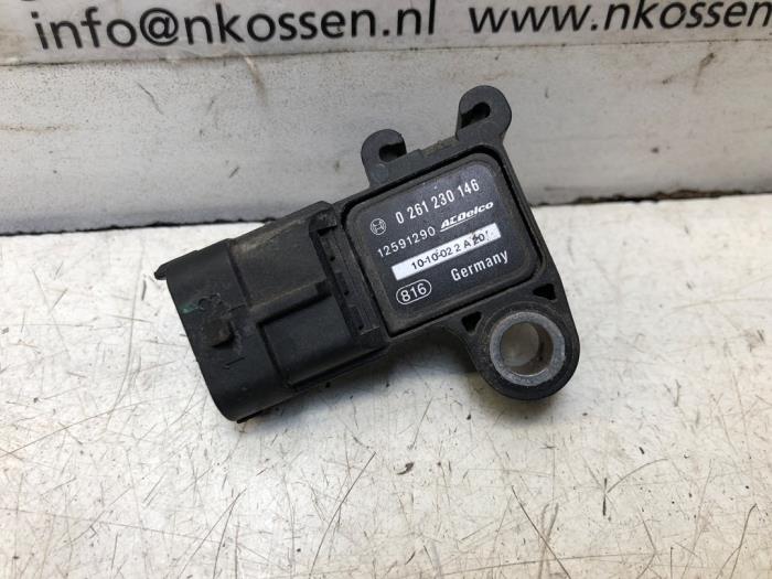 Gebruikte Map Sensor (inlaatspruitstuk) Opel Corsa D 1.4 16V Twinport Prijs op aanvraag aangeboden door N Kossen Autorecycling BV