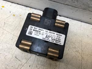 Gebruikte Radar sensor Nissan Qashqai (J11) 1.2 DIG-T 16V Prijs op aanvraag aangeboden door N Kossen Autorecycling BV
