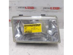Gebruikte Rechter Koplamp Renault Trafic I (T1/3/4) 2.1 D T1000 Prijs op aanvraag aangeboden door N Kossen Autorecycling BV