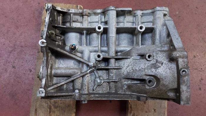 Motor Onderblok van een Suzuki Splash 1.2 16V 2008