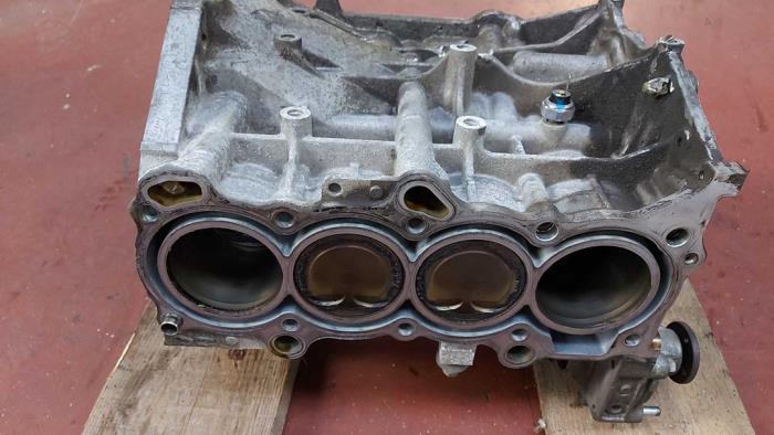 Motor Onderblok van een Suzuki Splash 1.2 16V 2008