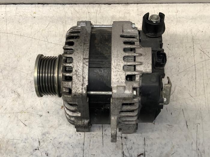 Dynamo van een Peugeot Boxer (U9) 2.2 Blue HDi 140 2021