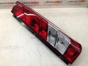 Gebruikte Achterlicht rechts Iveco New Daily VI 33S16, 35C16, 35S16 Prijs op aanvraag aangeboden door N Kossen Autorecycling BV