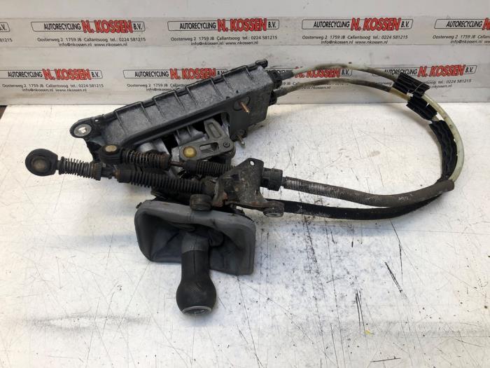 Gebruikte Schakelmechaniek Volkswagen New Beetle (9C1/9G1) 2.0 Prijs op aanvraag aangeboden door N Kossen Autorecycling BV