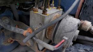 Gebruikte ABS Pomp Honda CR-V (RD1/3) 2.0i 16V VTEC Prijs op aanvraag aangeboden door N Kossen Autorecycling BV