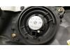 Luidspreker van een Mazda MX-5 (NC18/1A), 2006 / 2014 1.8i 16V, Cabrio, Benzine, 1.798cc, 93kW (126pk), RWD, L828; L8DE, 2005-03 / 2014-12, NC188; NCA88; NC1A 2006