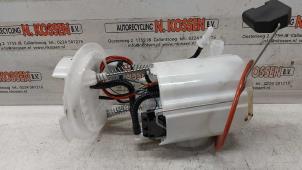 Gebruikte Benzinepomp Mercedes C (W206) C-300 e 2.0 Turbo Prijs op aanvraag aangeboden door N Kossen Autorecycling BV