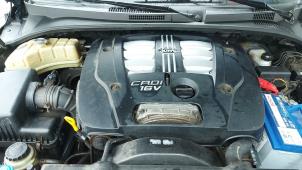 Gebruikte Afdekplaat motor Kia Sorento I (JC) 2.5 CRDi 16V Prijs op aanvraag aangeboden door N Kossen Autorecycling BV
