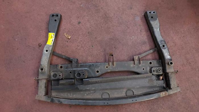 Gebruikte Subframe Nissan Qashqai (J11) 1.2 DIG-T 16V Prijs op aanvraag aangeboden door N Kossen Autorecycling BV