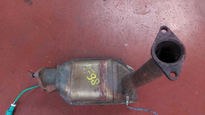 Gebruikte Katalysator Ford Focus 1 2.0 16V Prijs op aanvraag aangeboden door N Kossen Autorecycling BV