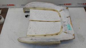 Gebruikte Stoel Zitting links BMW 2 serie Gran Tourer (F46) Prijs op aanvraag aangeboden door N Kossen Autorecycling BV