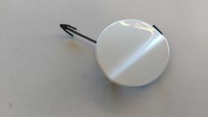 Gebruikte Sleepoog Afdekkap voor Ford Transit Courier 1.5 TDCi 75 Prijs op aanvraag aangeboden door N Kossen Autorecycling BV